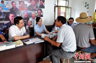 法律咨詢走進(jìn)浙江寧海全國民主法治村